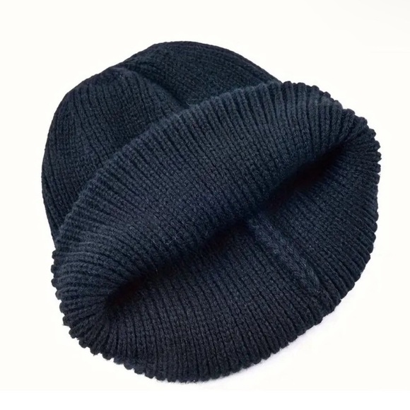 NEW! BLACK Script Pearl Beaded Letter Graphic Print Knit Beanie Hat Unisex - Picture 5 of 7